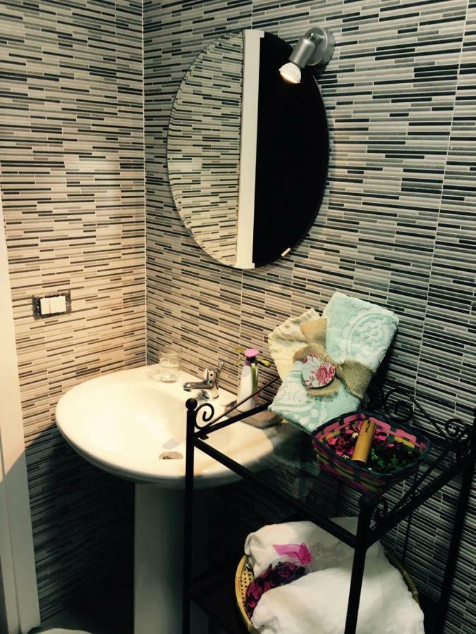 B&B Cara Napoli Екстериор снимка