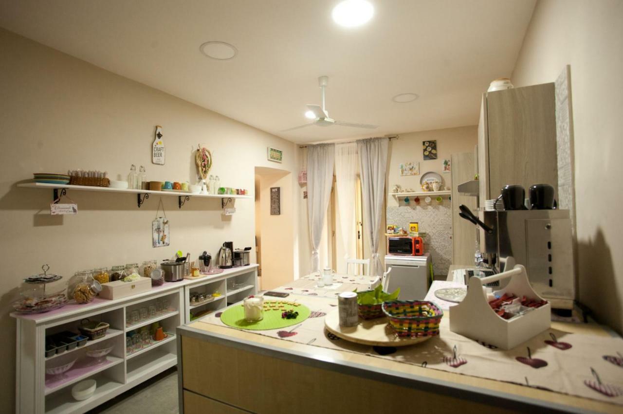 B&B Cara Napoli Екстериор снимка